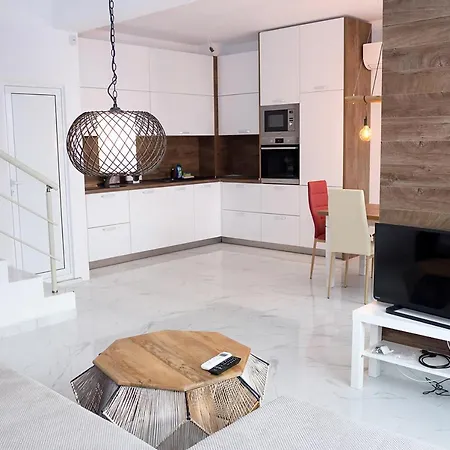 Boutique Gardens - Private Family House By Flat Mаnager Nyaraló *