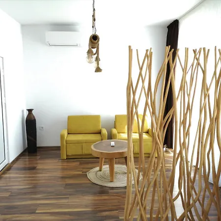Boutique Gardens - Private Family House By Flat Mаnager *